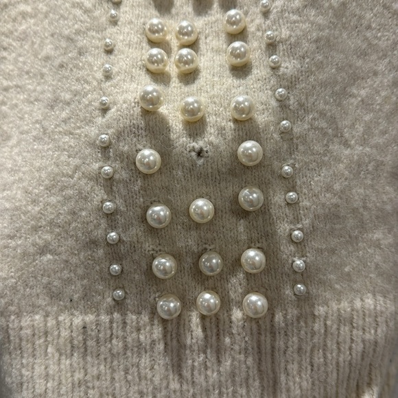 Mock neck pearl detail sweater H & M - size L - Picture 4 of 4